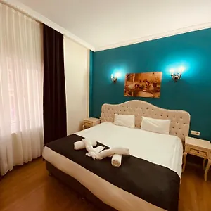 Adora Istambul